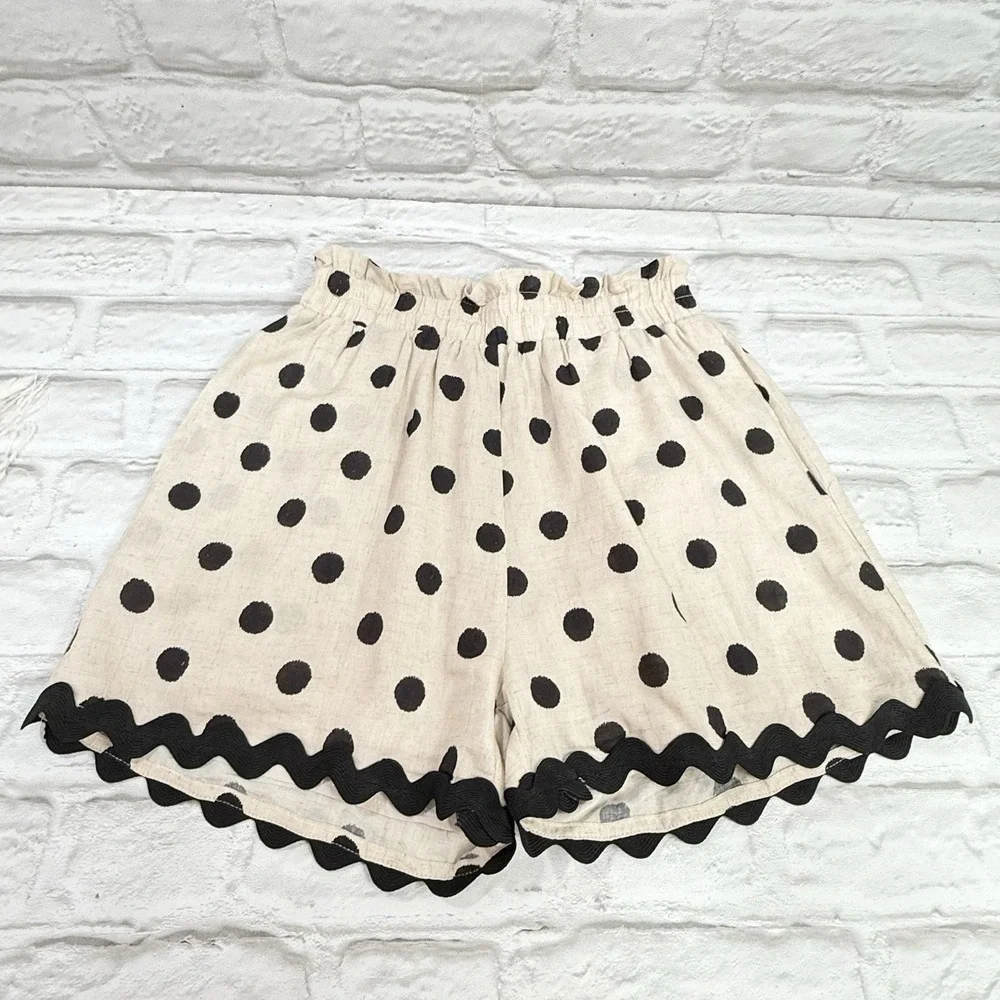 Aaron & Amber Linen Blend Shorts Khaki Black Polkadot Scalloped Hem Flowy Boho S
